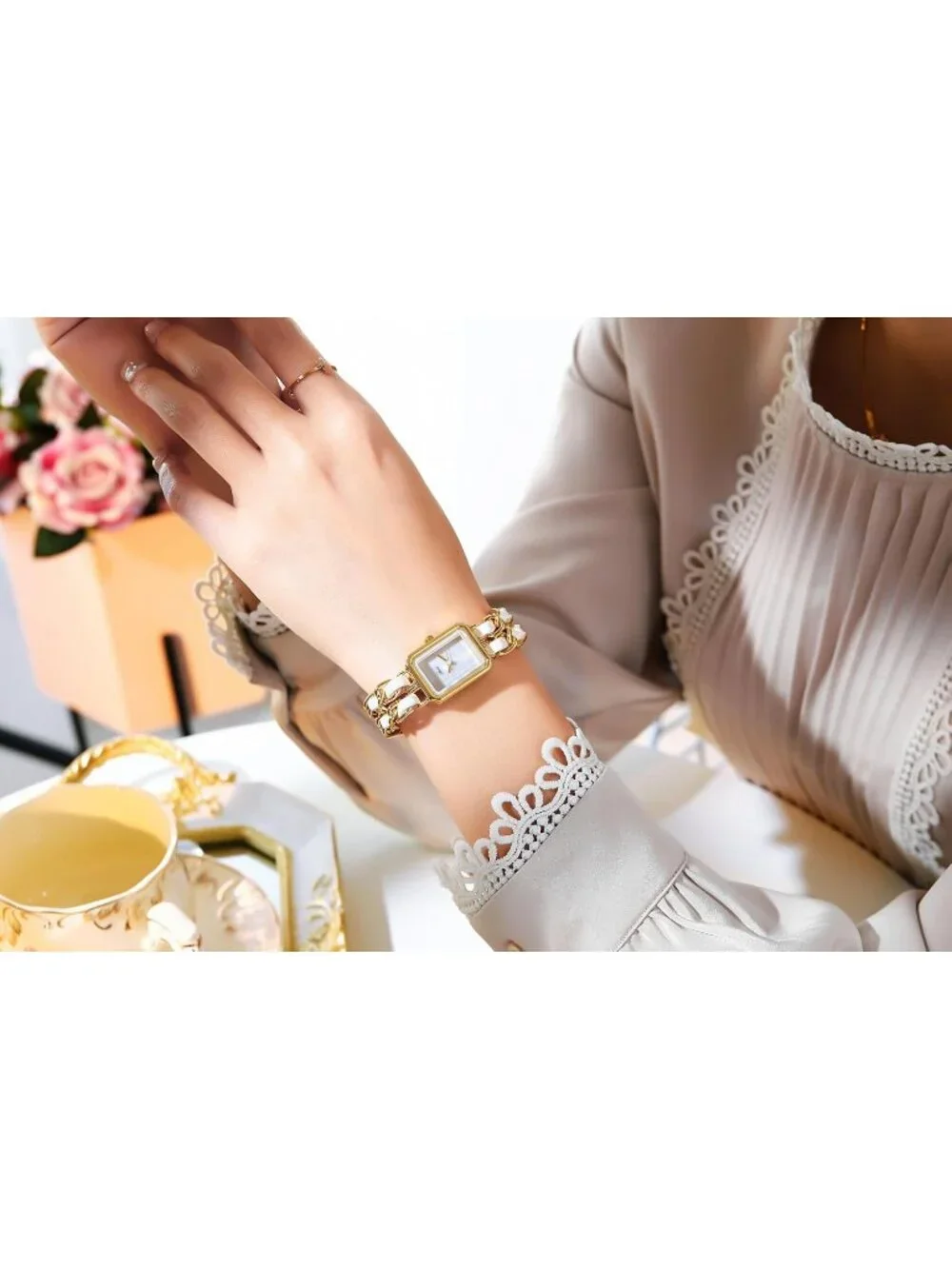 Women's Gold White Square Adjustable Chain Braid Band Quartz Retro Dress Watch